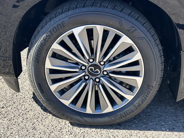 New 2027 INFINITI QX80 Luxe w/ Cargo Package AWD/4WD image 10