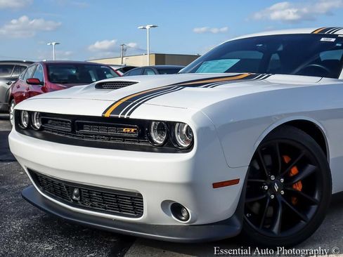 Used 2023 Dodge Challenger GT w/ Plus Package RWD image 3