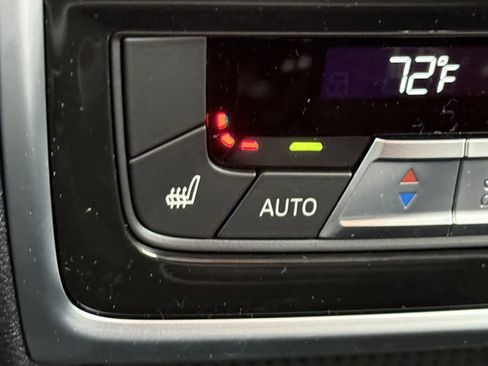 Used 2025 BMW X7 xDrive40i image 43