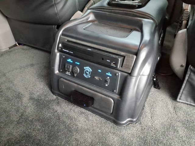 Used 2026 GMC Savana 2500 w/ Driver Convenience Package RWD image 19
