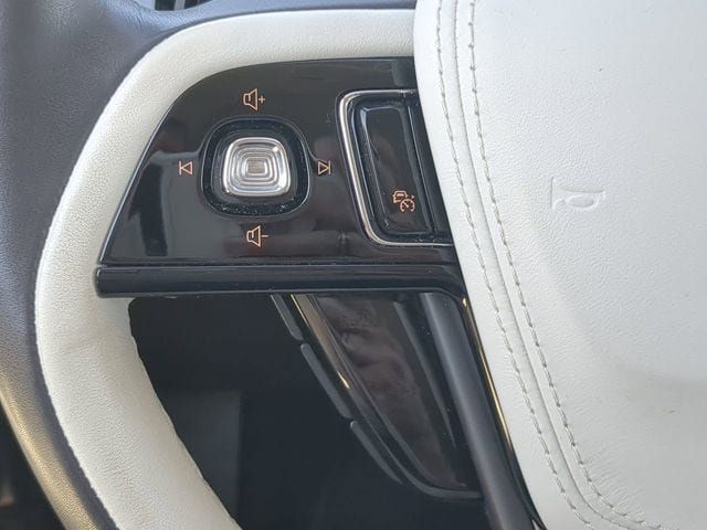 Used 2024 Lincoln Aviator Black Label w/ Dynamic Handling Package AWD/4WD image 25