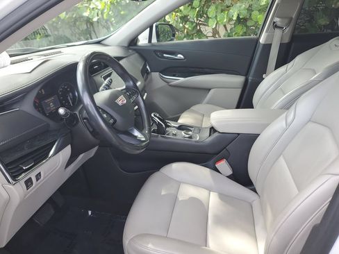 Used 2022 Cadillac XT4 Premium Luxury w/ Safety Alert Package FWD image 22