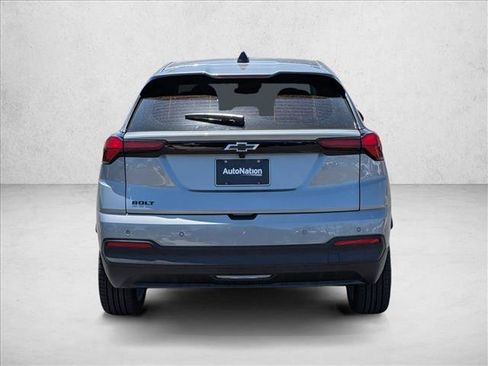 New 2027 Chevrolet Bolt LT w/ Comfort Package FWD image 8
