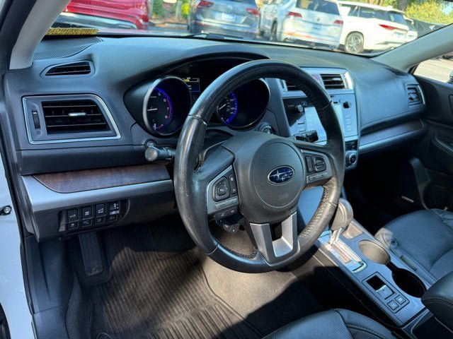 Used 2017 Subaru Outback 2.5i Limited AWD/4WD image 8