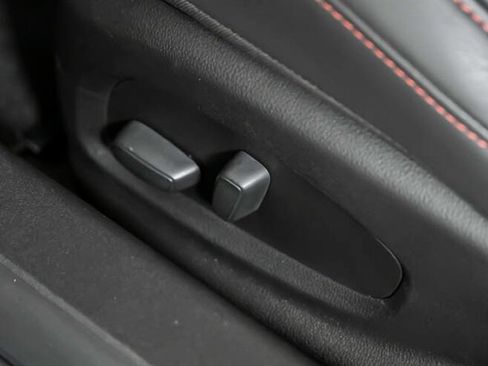 Used 2020 Chevrolet Camaro ZL1 image 24