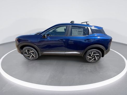 New 2026 Nissan Kicks SV w/ Charging Package FWD image 5