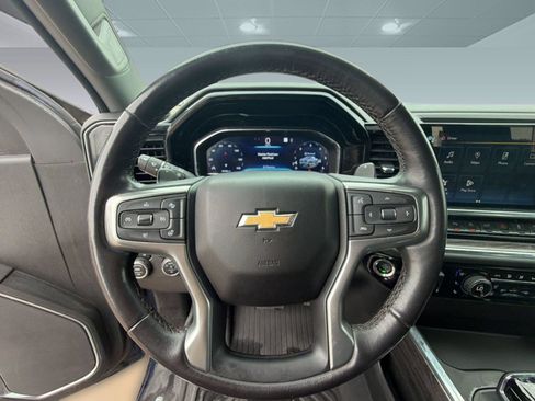 Used 2023 Chevrolet Silverado 1500 LTZ w/ LTZ Premium Package AWD/4WD image 10
