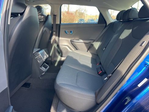 New 2025 Kia K4 LXS image 12