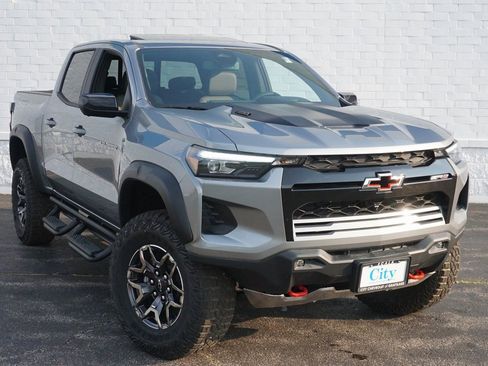 New 2025 Chevrolet Colorado ZR2 w/ Technology Package image 4