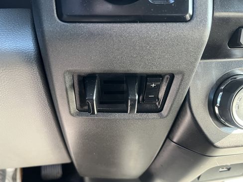 Used 2017 Ford F250 XL w/ Power Equipment Group image 24