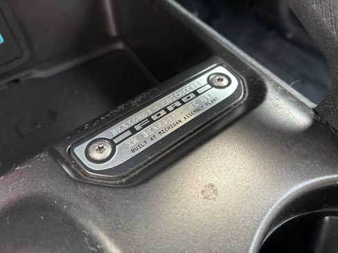 Used 2023 Ford Bronco Wildtrak image 28