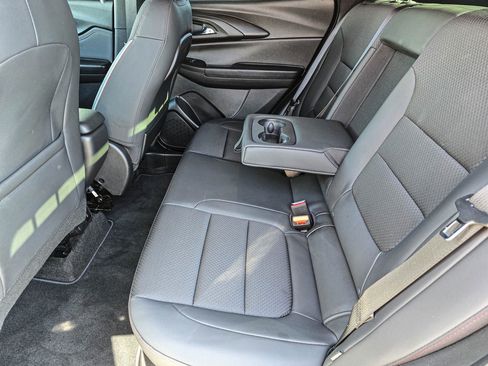 Used 2023 Chevrolet TrailBlazer RS w/ Convenience Package image 28