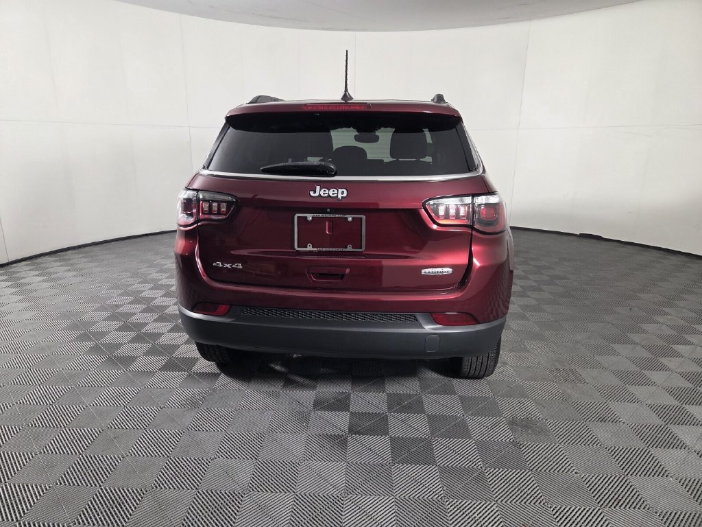 Used 2022 Jeep Compass Latitude AWD/4WD image 5