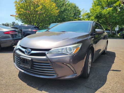 Used 2016 Toyota Camry XLE FWD image 7