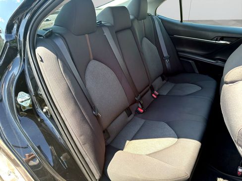Used 2020 Toyota Camry LE w/ Convenience Package FWD image 15
