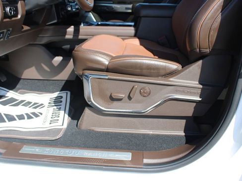 Certified 2024 Ford F250 King Ranch w/ Chrome Package image 10