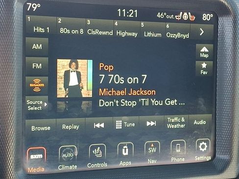 Used 2022 Jeep Wrangler Unlimited Sahara image 30