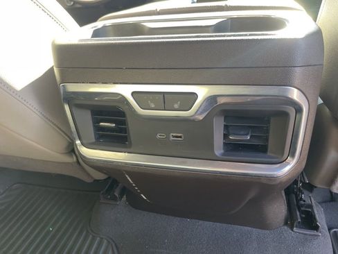 Used 2022 Chevrolet Silverado 1500 LTZ w/ LTZ Convenience Package II image 28