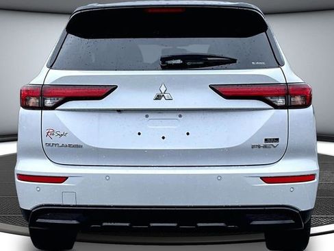 Used 2024 Mitsubishi Outlander SEL Black Edition image 5