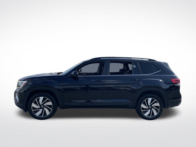 Used 2025 Volkswagen Atlas SE AWD/4WD image 2