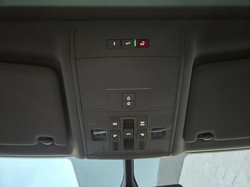 Used 2022 Volkswagen Atlas SE AWD/4WD image 21