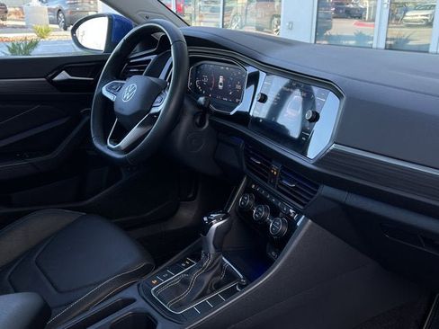 Used 2024 Volkswagen Jetta SEL image 22