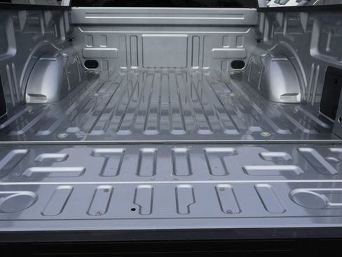 Used 2025 Ford F150 XLT w/ Equipment Group 301A Standard image 19