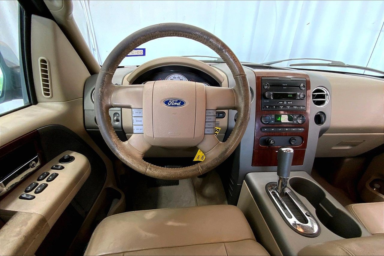 Used 2007 Ford F150 Lariat RWD image 14