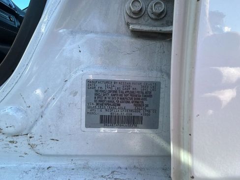 Used 2017 Nissan Sentra SV FWD image 18
