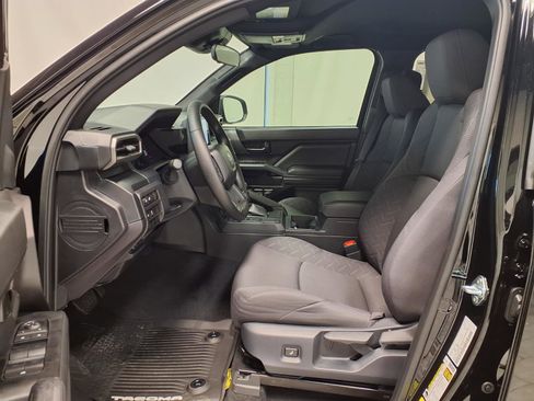Used 2026 Toyota Tacoma SR image 23