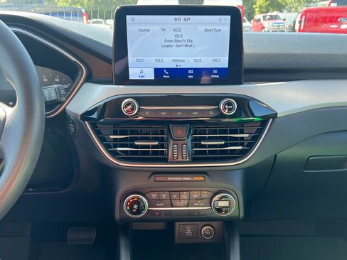 Used 2020 Ford Escape SE AWD/4WD image 25