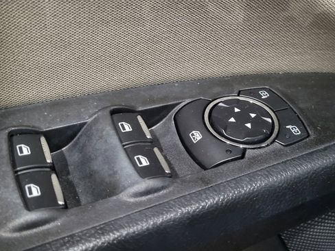 Used 2019 Ford Fusion S FWD image 27