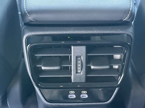 Used 2025 Lexus RZ 300e w/ Accessory Package (Z2) image 14