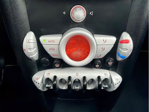 Used 2010 MINI Cooper Hardtop image 20