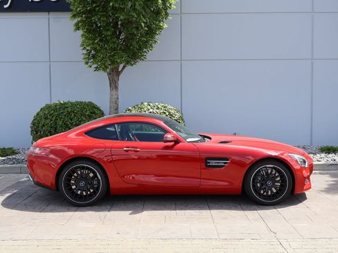 Used 2017 Mercedes-Benz AMG GT Coupe image 5