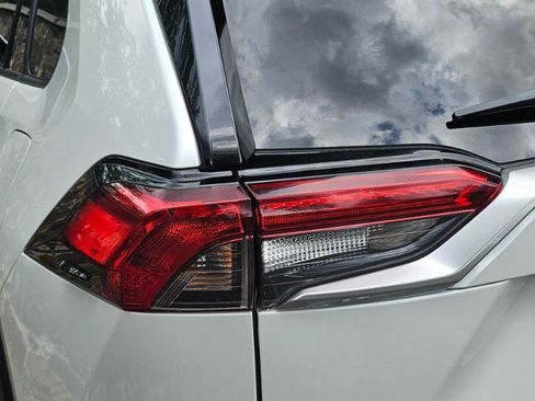 Used 2023 Toyota RAV4 Limited AWD/4WD image 27