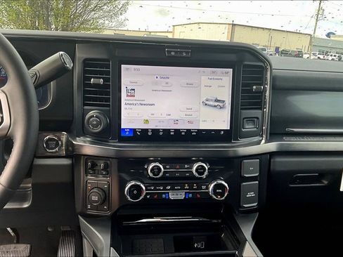 Used 2026 Ford F250 Lariat w/ Lariat Premium Package image 16