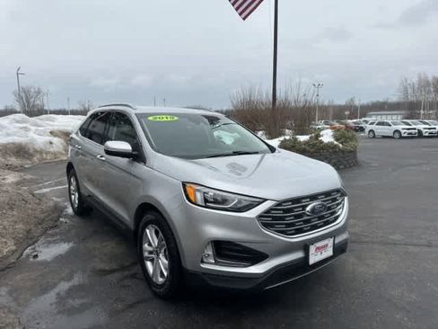 Used 2019 Ford Edge SEL w/ Equipment Group 201A AWD/4WD image 10