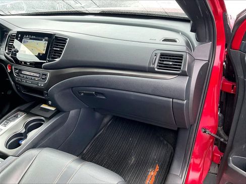 Used 2023 Honda Passport TrailSport image 12