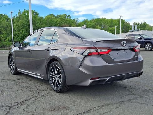 Used 2023 Toyota Camry SE FWD image 23