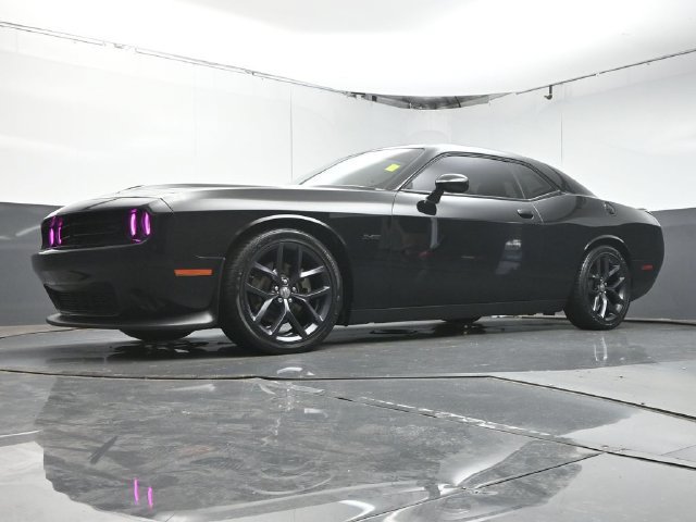 Used 2023 Dodge Challenger R/T w/ Blacktop Package RWD image 28