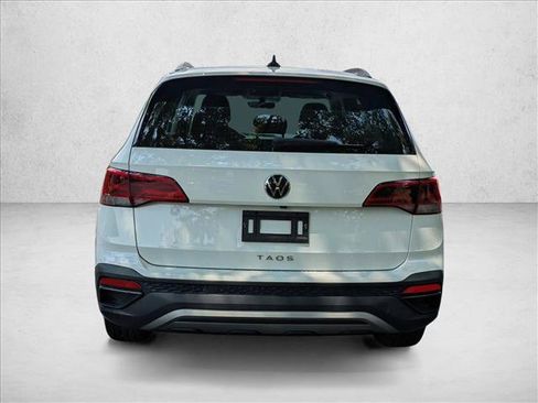 Used 2023 Volkswagen Taos S FWD image 7