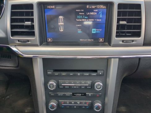 Used 2011 Lincoln MKZ w/ 102A Rapid Spec Order Code image 21