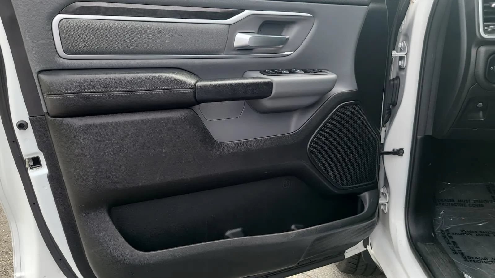 Used 2021 RAM 1500 Big Horn AWD/4WD image 16