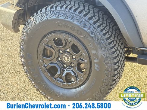 Used 2022 Ford Bronco Wildtrak image 31