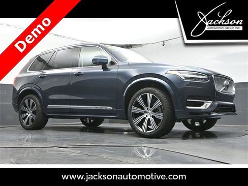 Certified 2024 Volvo XC90 T8 Plus w/ Protection Package Premier image 41