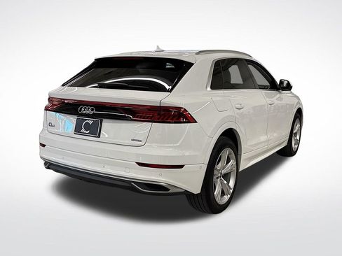 Used 2022 Audi Q8 Premium Plus image 5