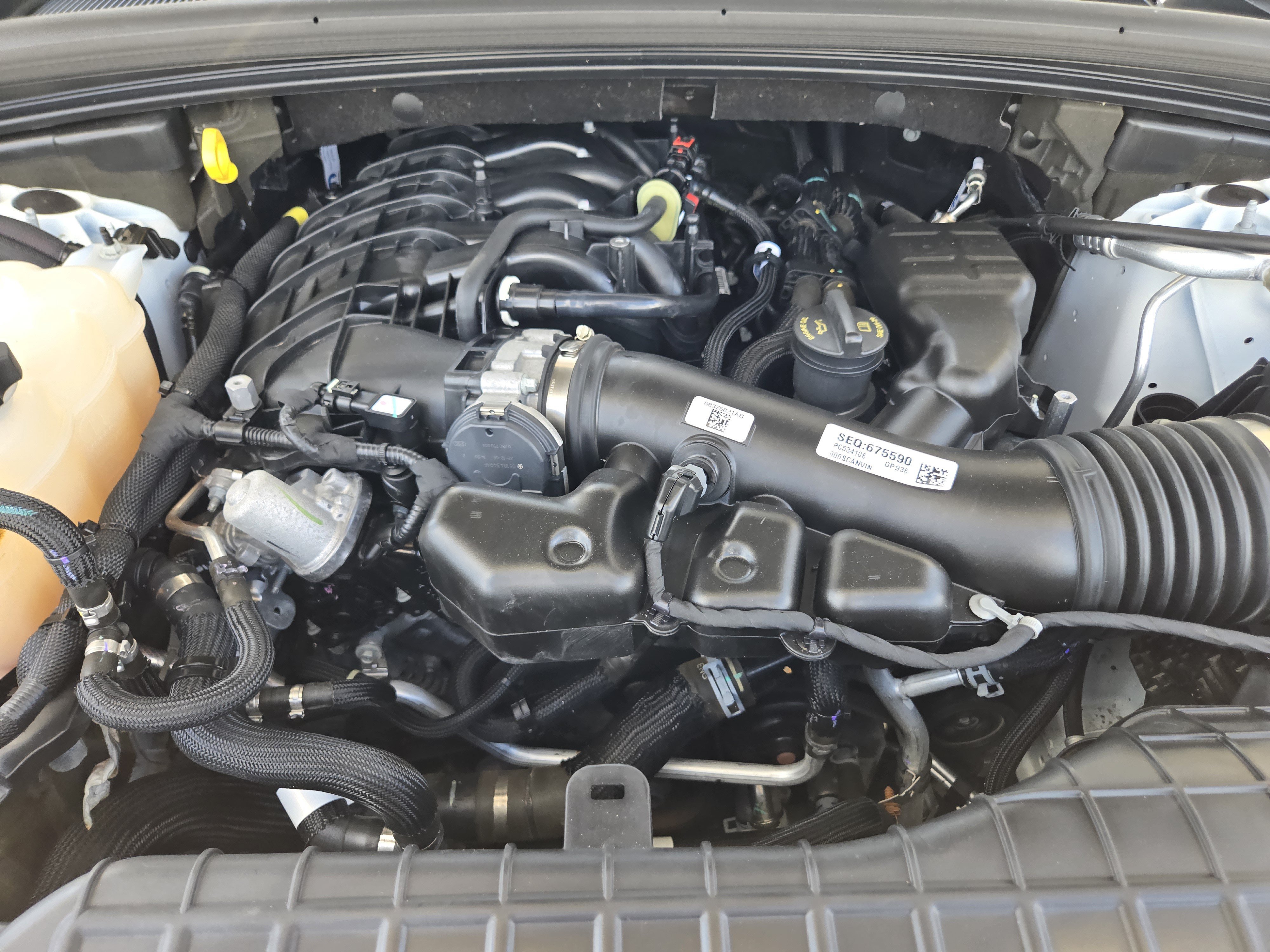Used 2023 Jeep Grand Cherokee Laredo w/ Luxury Tech Group I AWD/4WD image 28