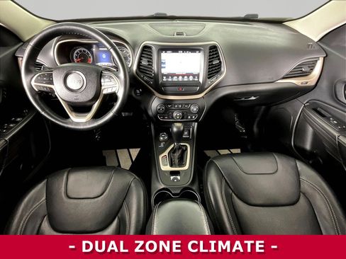 Used 2015 Jeep Cherokee Limited w/ Luxury Group AWD/4WD image 7