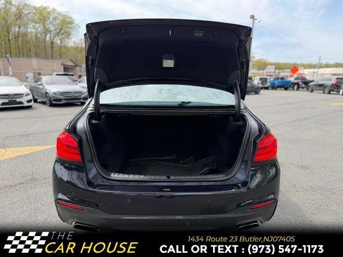 Used 2018 BMW 540i xDrive AWD/4WD image 19